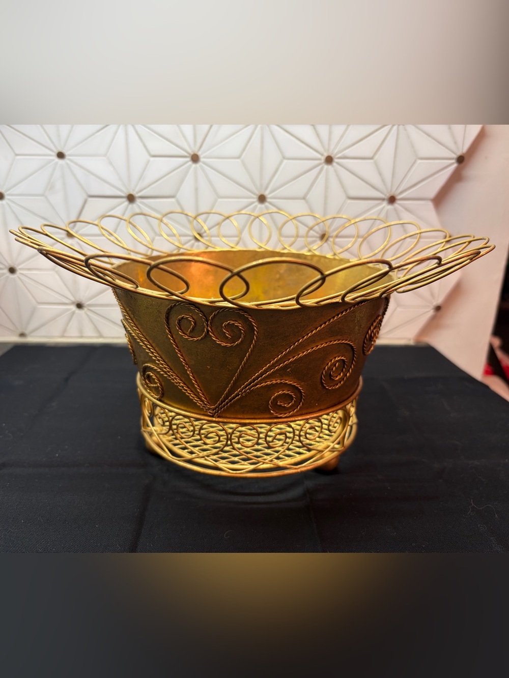 Vintage Gold Metal Plant Stand Planter Cachepot Hollywood Regency Scroll Wire